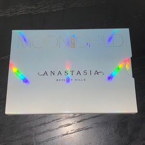 Anastasia Moon Child Glow Kit